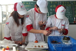 稻江科技暨管理學院 餐旅管理系發表雞創作料理