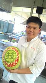 學生與成品
