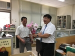 20170511感恩母親節致贈同仁康乃馨18