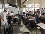 業師示範