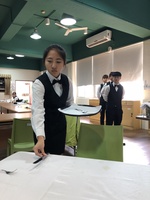 餐桌擺設