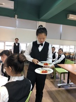 徒手撤餐