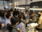 業師示範手沖咖啡技巧