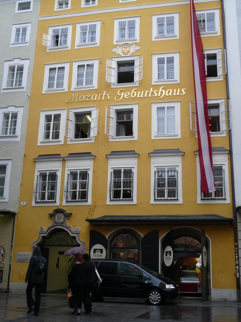 奧地利-音樂神童莫札特的家